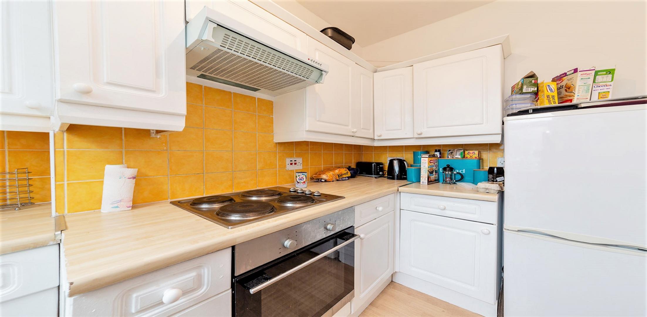 Modern 2 Bed Apartment with Bills Included.  Loveridge Road, West Hampstead